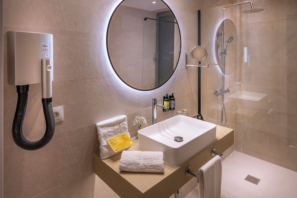 Hotel SERHS Rivoli Rambla - Photo 172