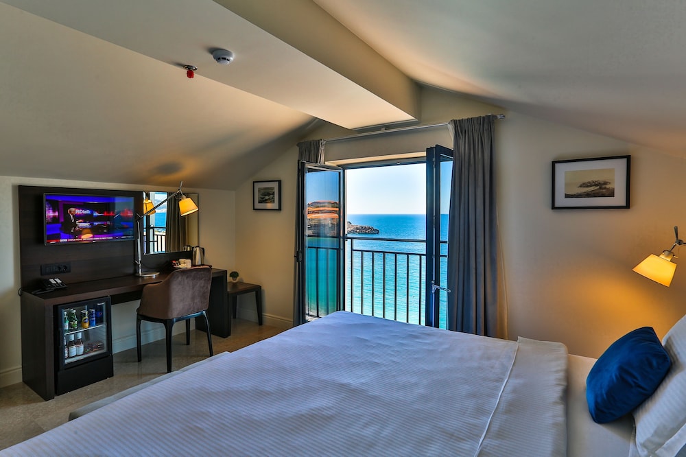 Superior Double Room, Sea View photo 3