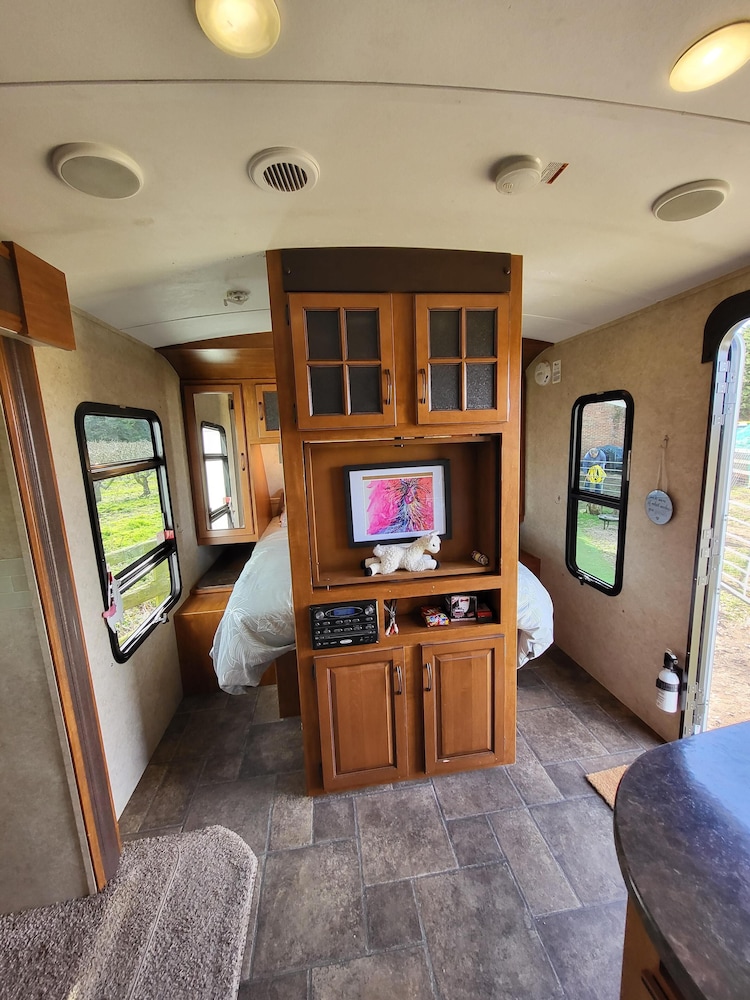 Family Suite, Private Bathroom, Garden View (Nayeli Too Family RV) photo 2