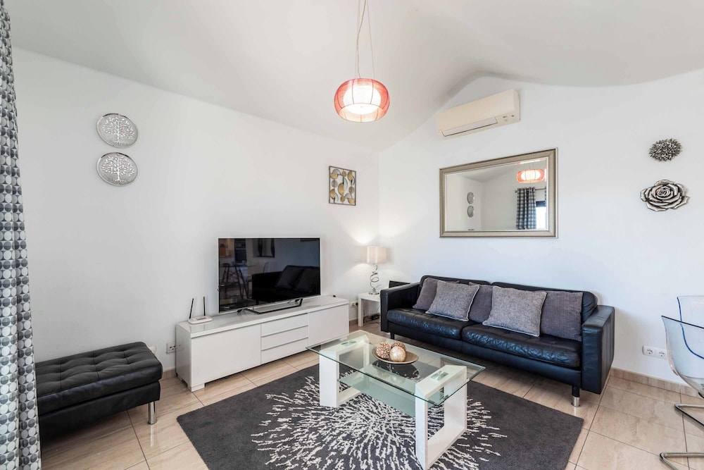 Villa (3 Bedrooms)