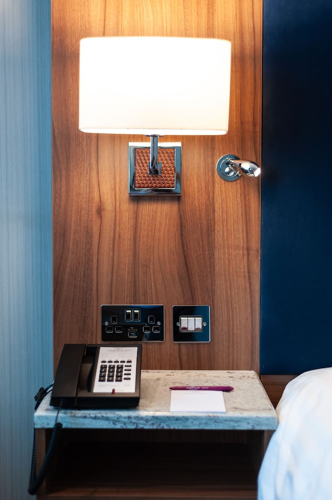 Suite, 1 King Bed photo 3