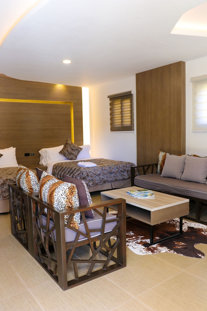 Deluxe Double Room - Photo 5