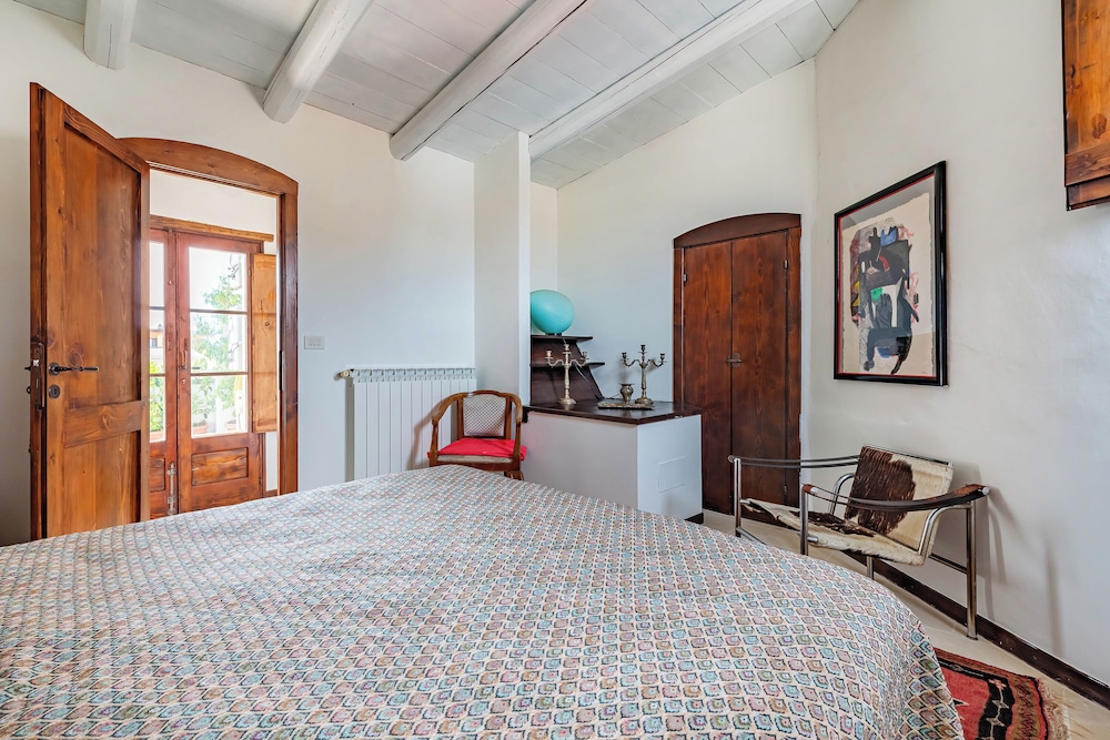 Family Apartment, 2 Bedrooms, 2 Bathrooms (Dama Tenz House In The Historic) photo 3