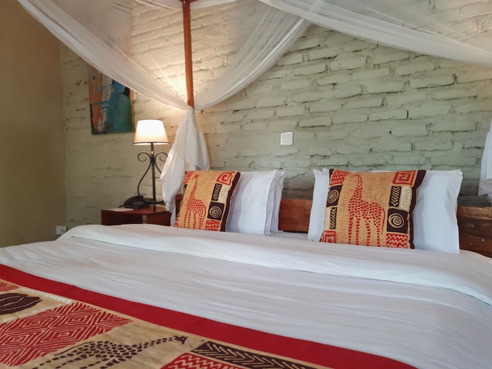 Honeymoon Suite photo 1