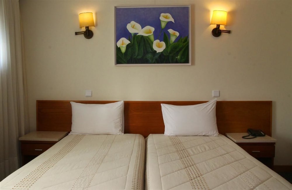 Basic Double Room Single Use, 2 Twin Beds photo 1