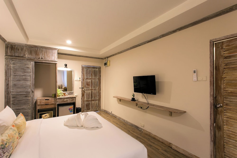 Economy Room - Photo 4