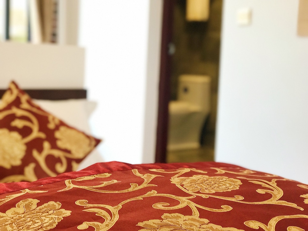 Classic Double Room (Mainland Chinese Citizen Only) photo 2