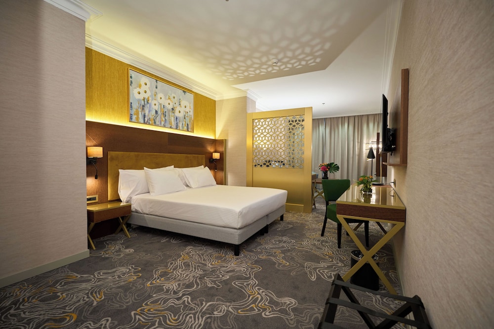 Junior Room