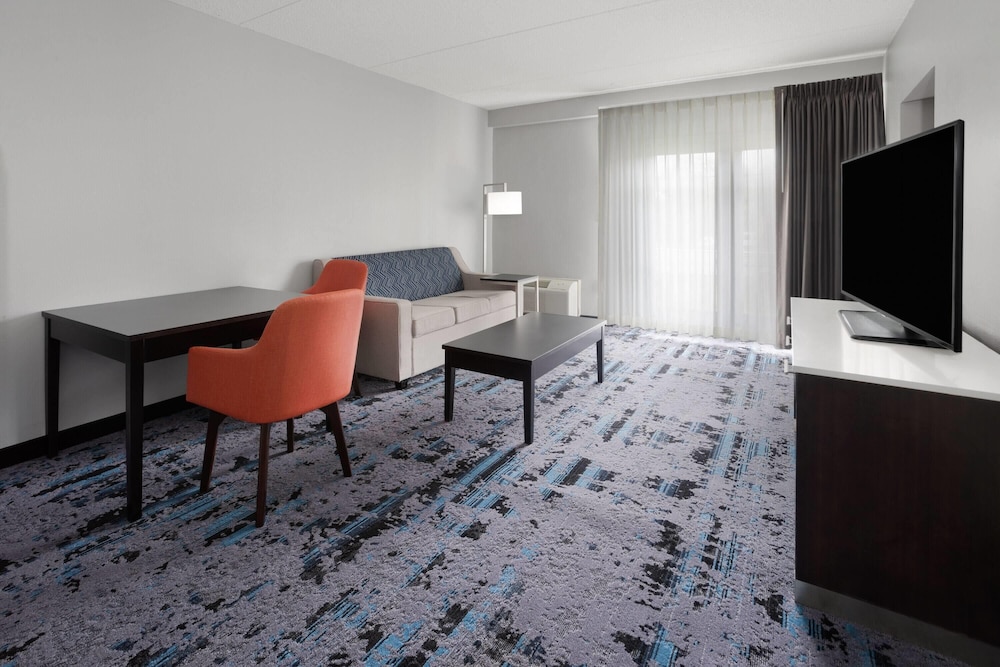 Suite, 2 Queen Beds, Non Smoking - Photo 7