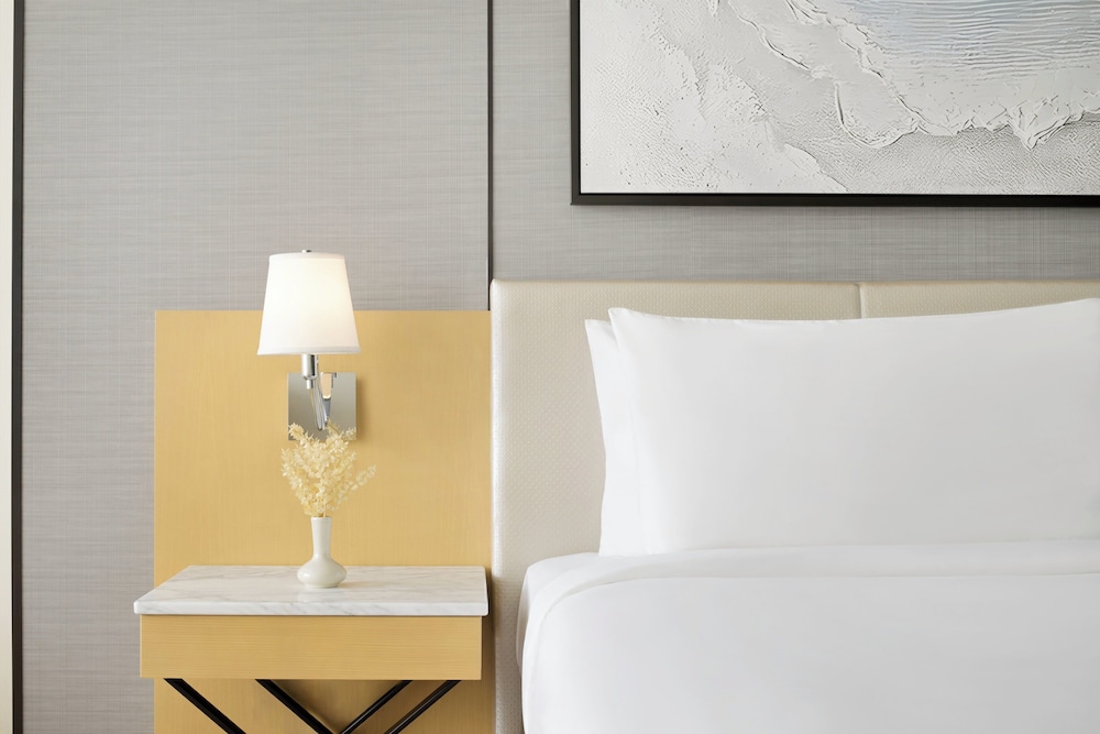 Junior Suite, 1 King Bed, Sea View - Photo 6