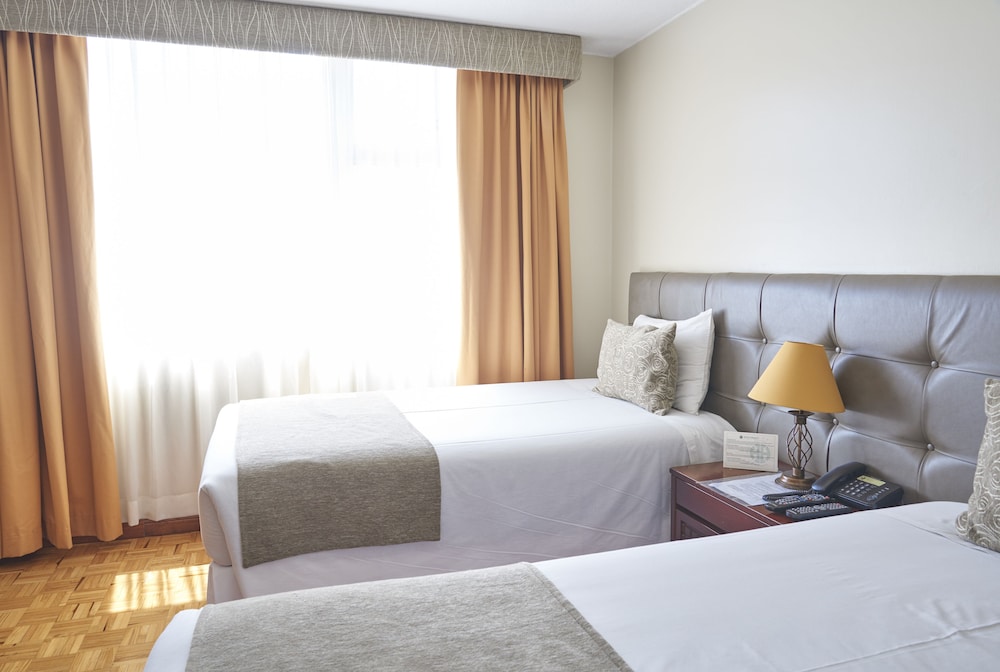 Hotel Embassy — photo 94