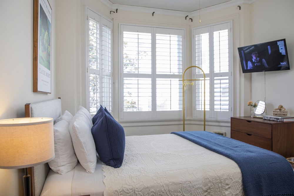 Economy Double Room, Ensuite