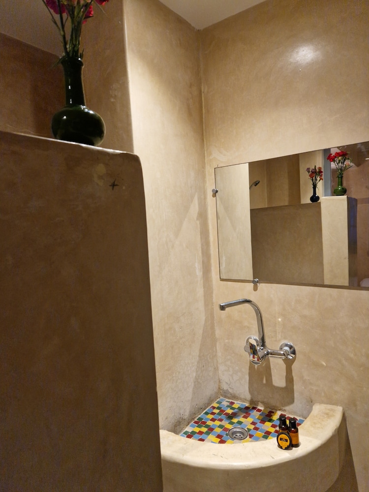 Deluxe Double or Twin Room photo 2