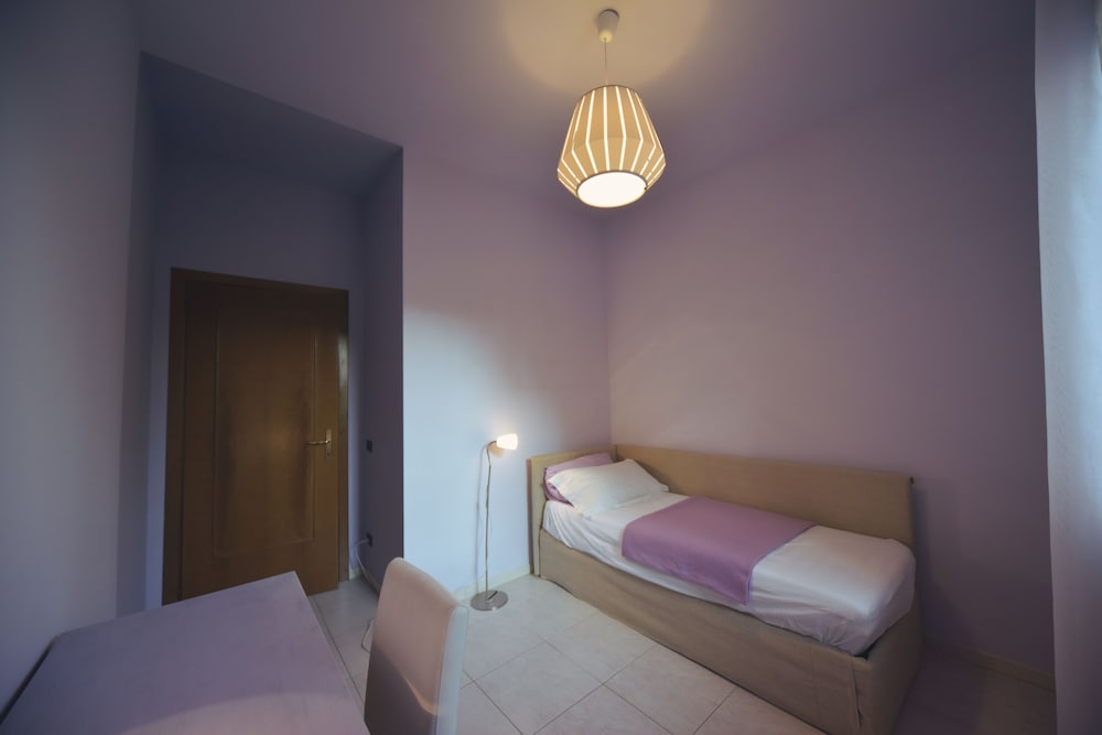 Single Room, Shared Bathroom