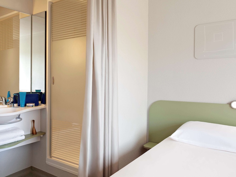 Double Room - Photo 5