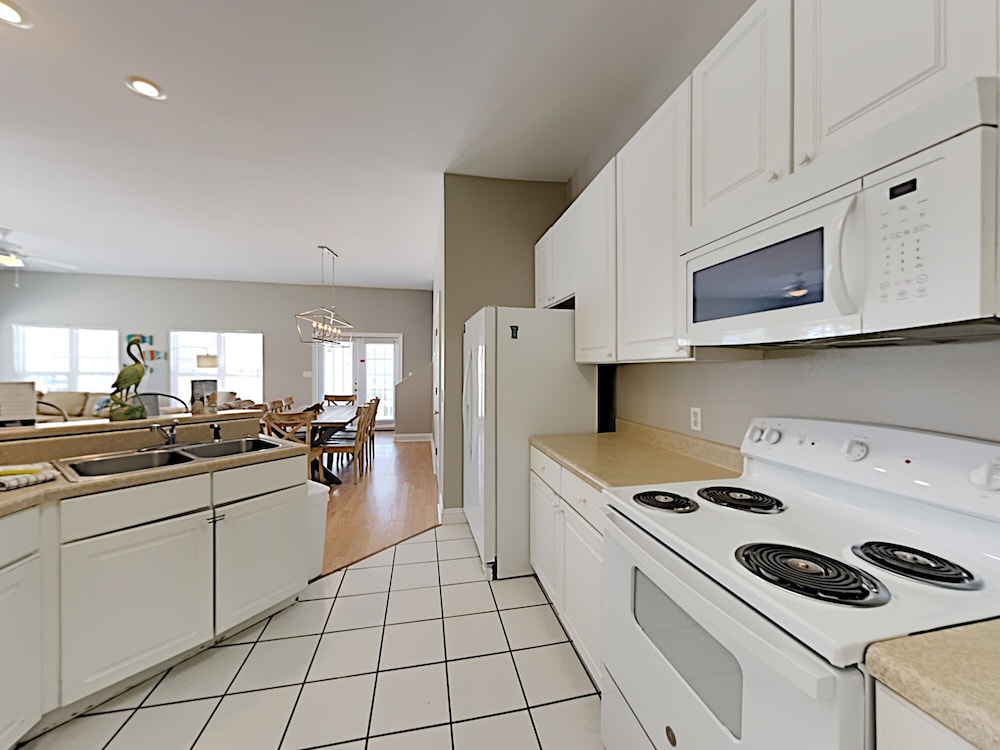 Condo, Multiple Beds, Jetted Tub (#C - No Pets)