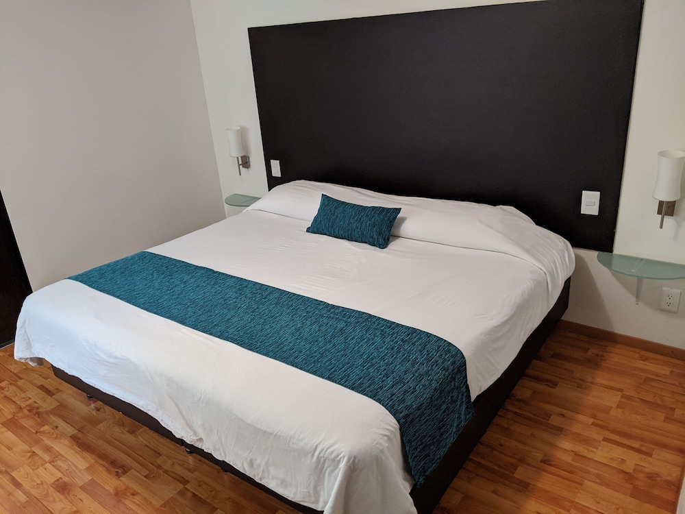 City Apartment, 3 Bedrooms