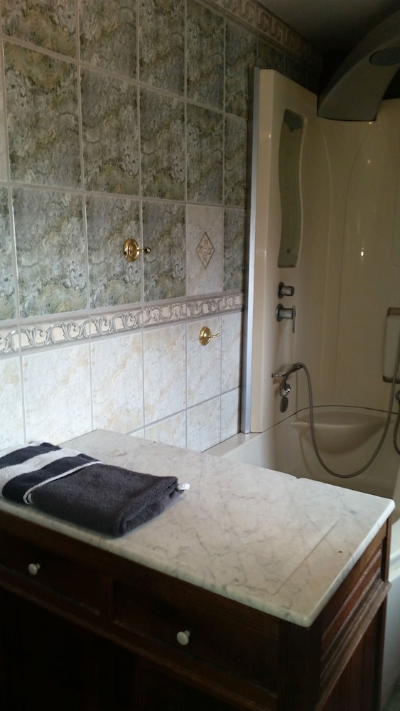 House photo 3