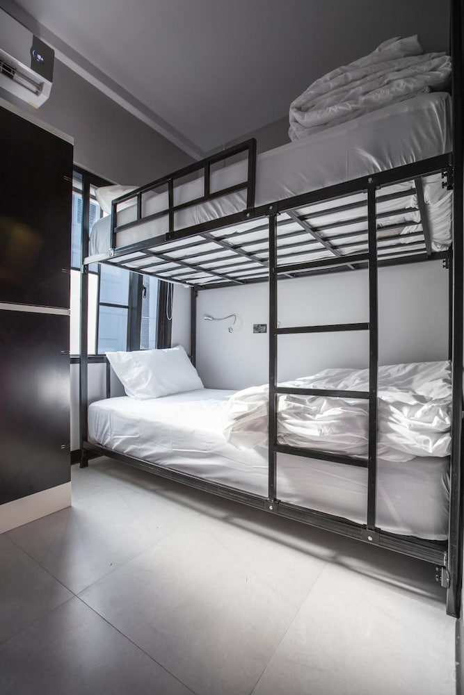 Shared Dormitory, Women Only photo 3