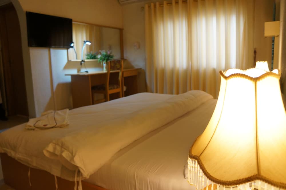 Executive Twin Room photo 2