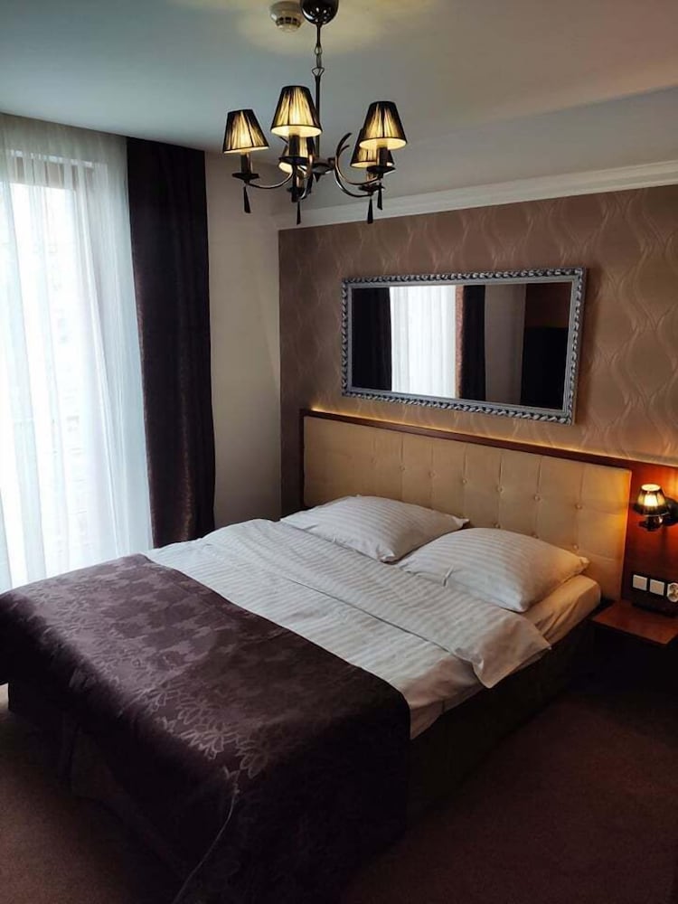 Basic Double Room photo 3