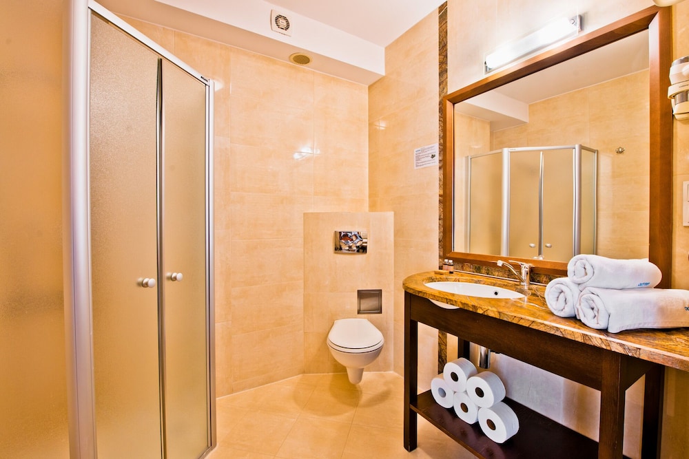 Suite (for 3 people) photo 2