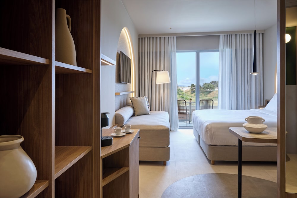 Deluxe Room Side Sea View