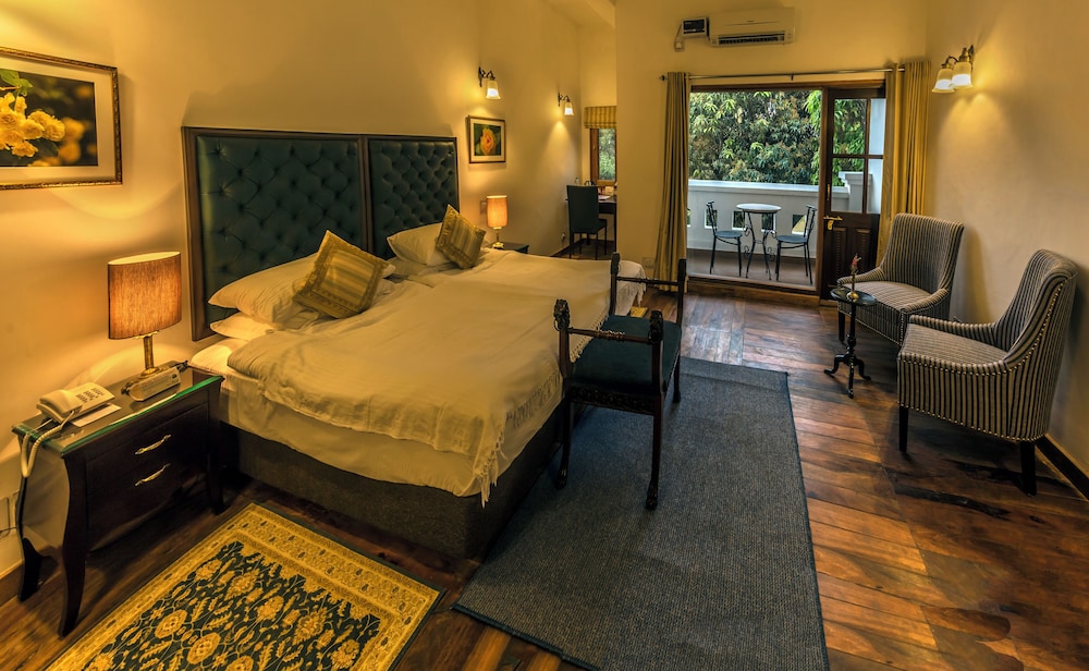 Deluxe Room - Photo 6