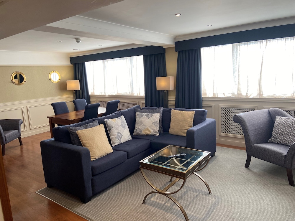 Penthouse - Photo 9