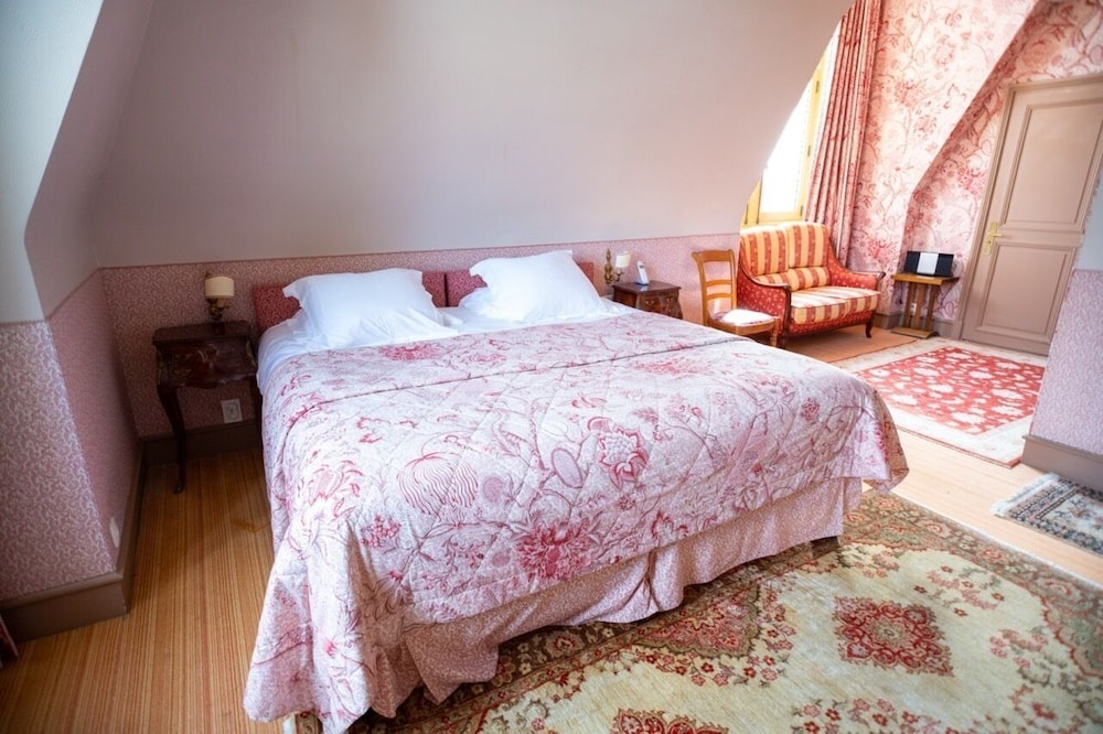 Deluxe Double Room, Ensuite, Garden View (Grande Demoiselle) - Photo 2