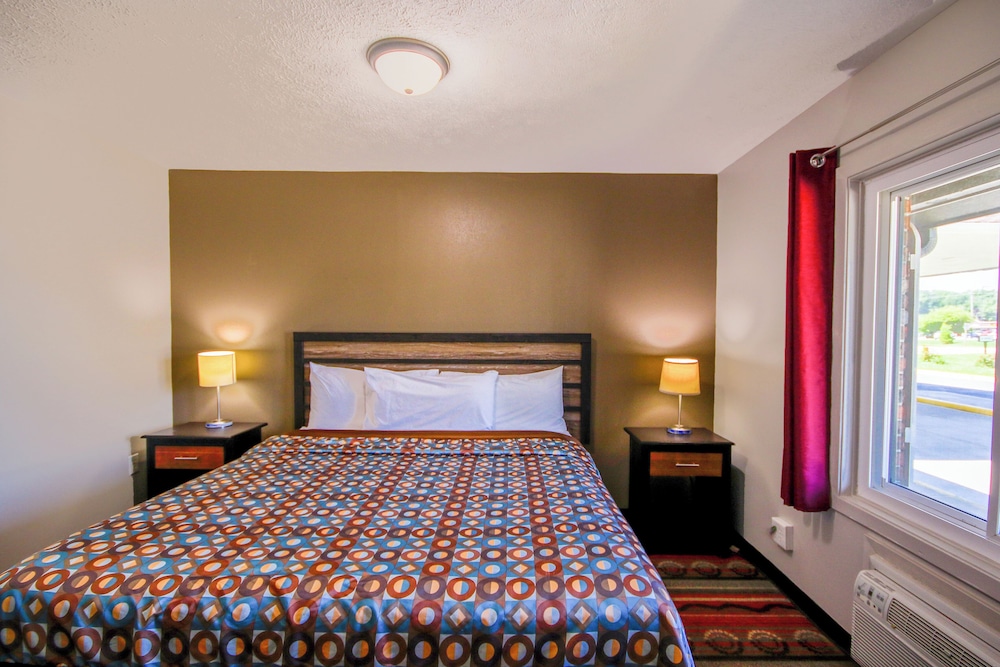 Room, 1 King Bed, Accessible, Non Smoking photo 1