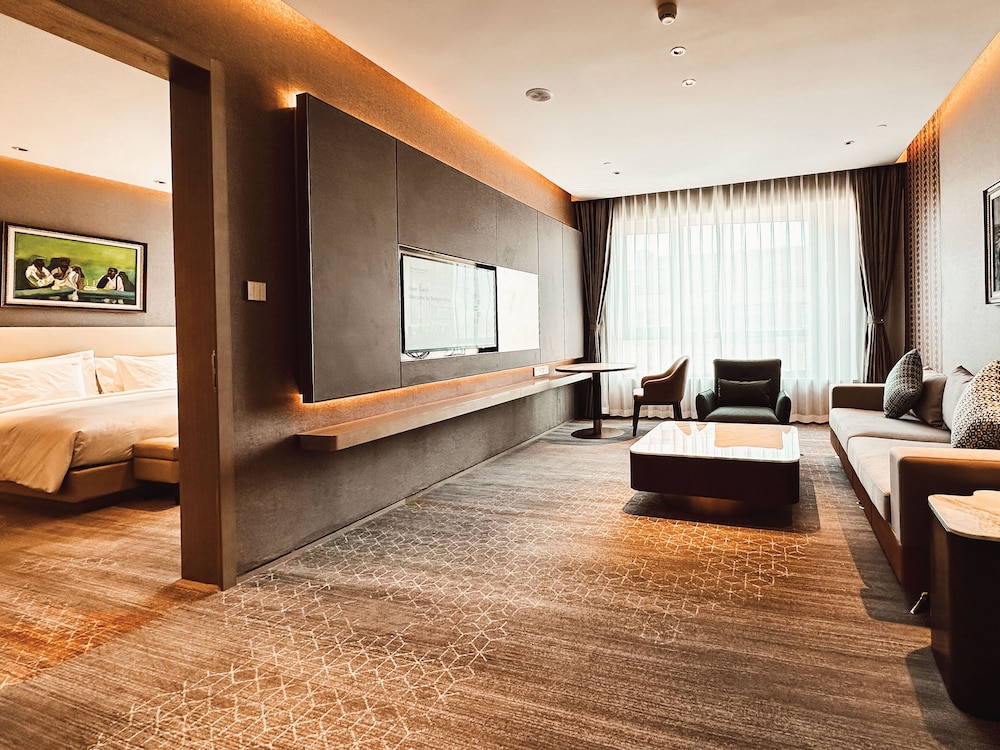 Junior Suite (Executive) - Photo 4