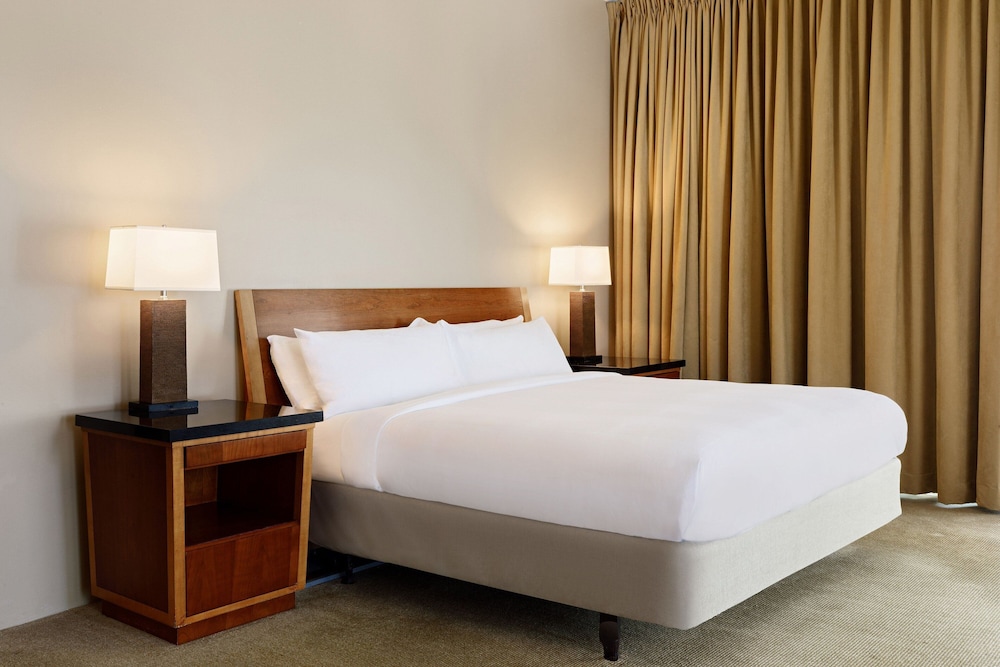 Junior Suite, 1 Double Bed, Balcony photo 1