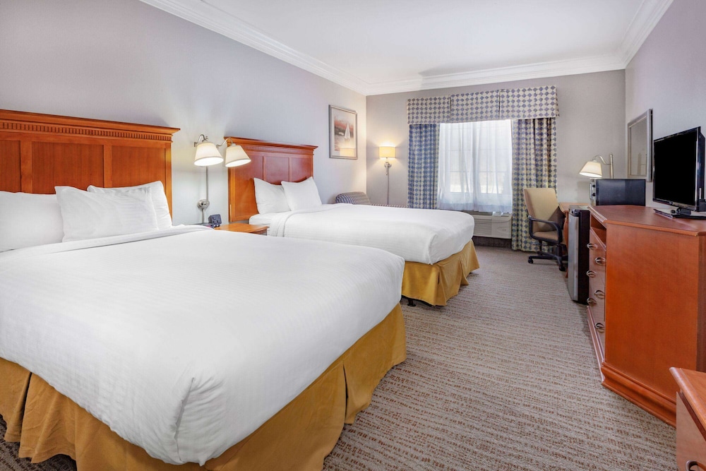 2 Double Beds, Non Smoking - Photo 2