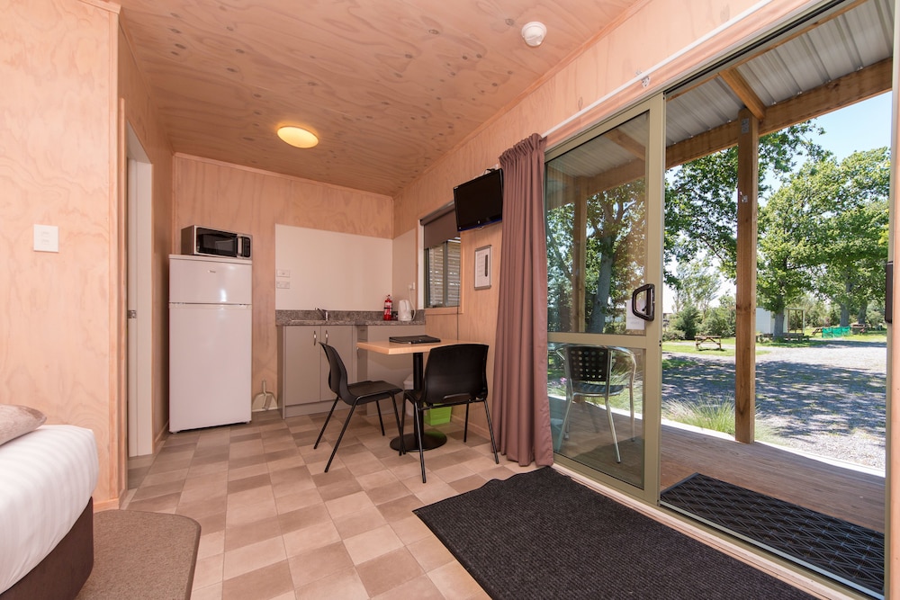 Superior Studio