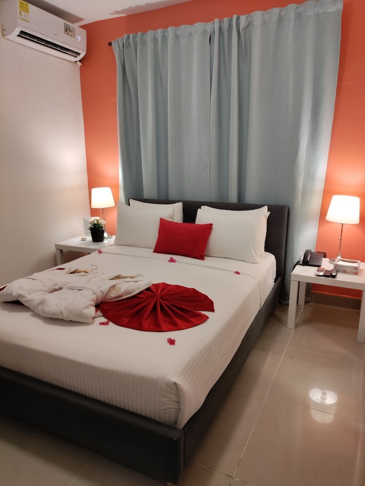 Junior Studio Suite, City View photo 1