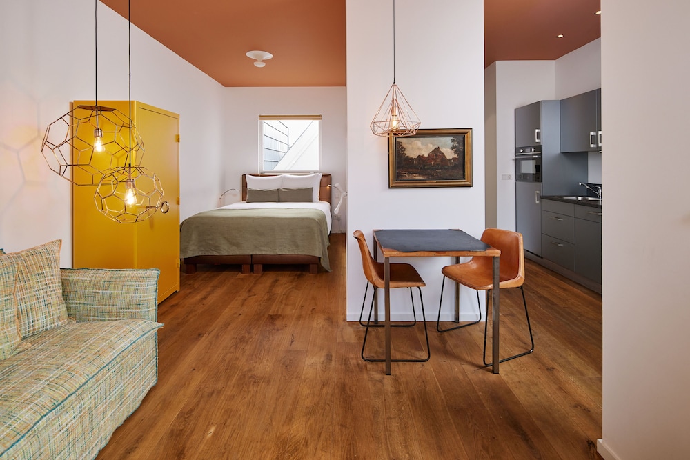 City Studio Suite photo 2