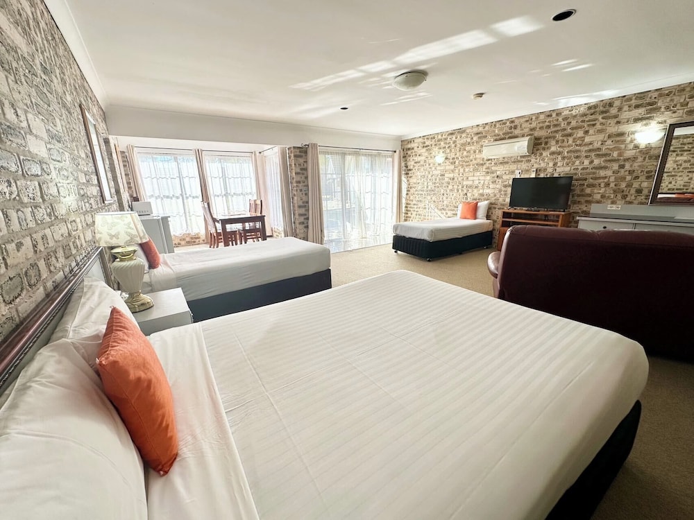 Standard Family Room