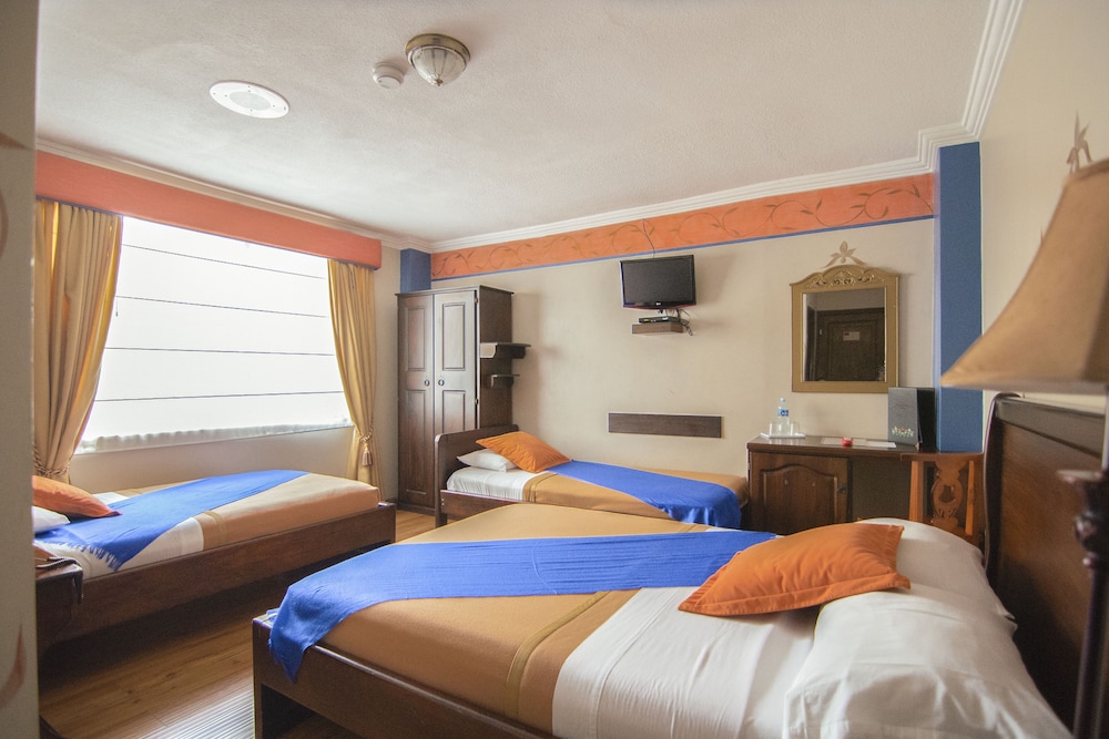 Family Quadruple Room photo 1