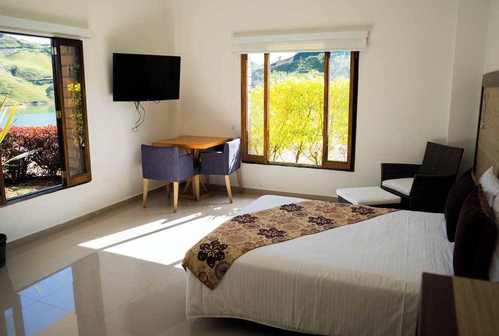 Habitación Superior Planta B (150mts del área principal) photo 1