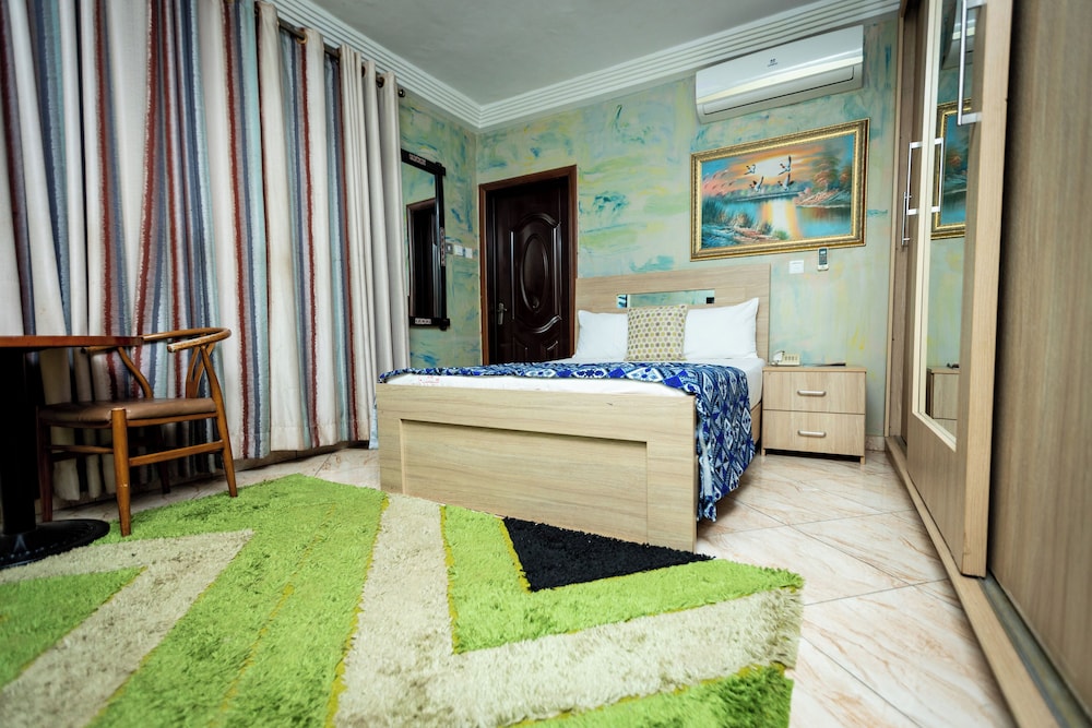 Economy Double Room