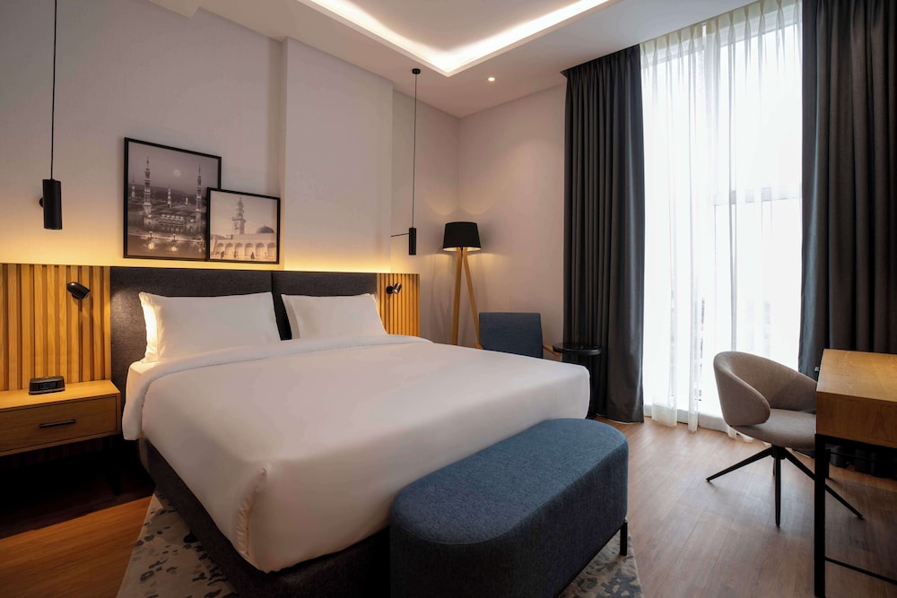 Standard Room, City View