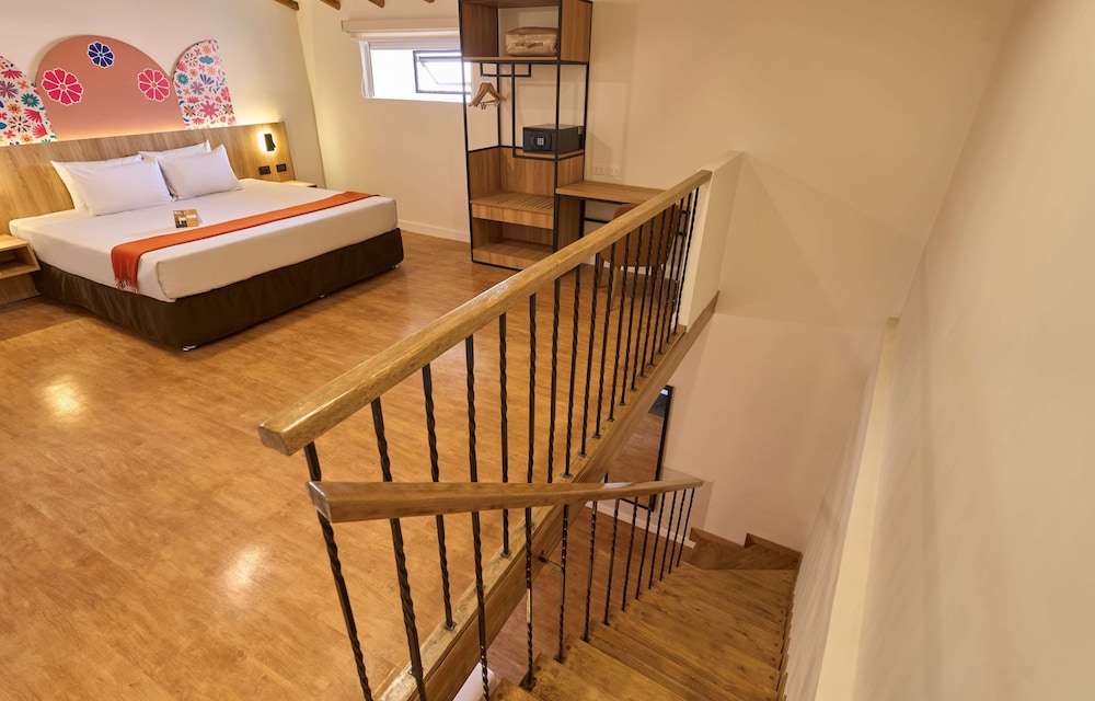 Family Room, Multiple Beds