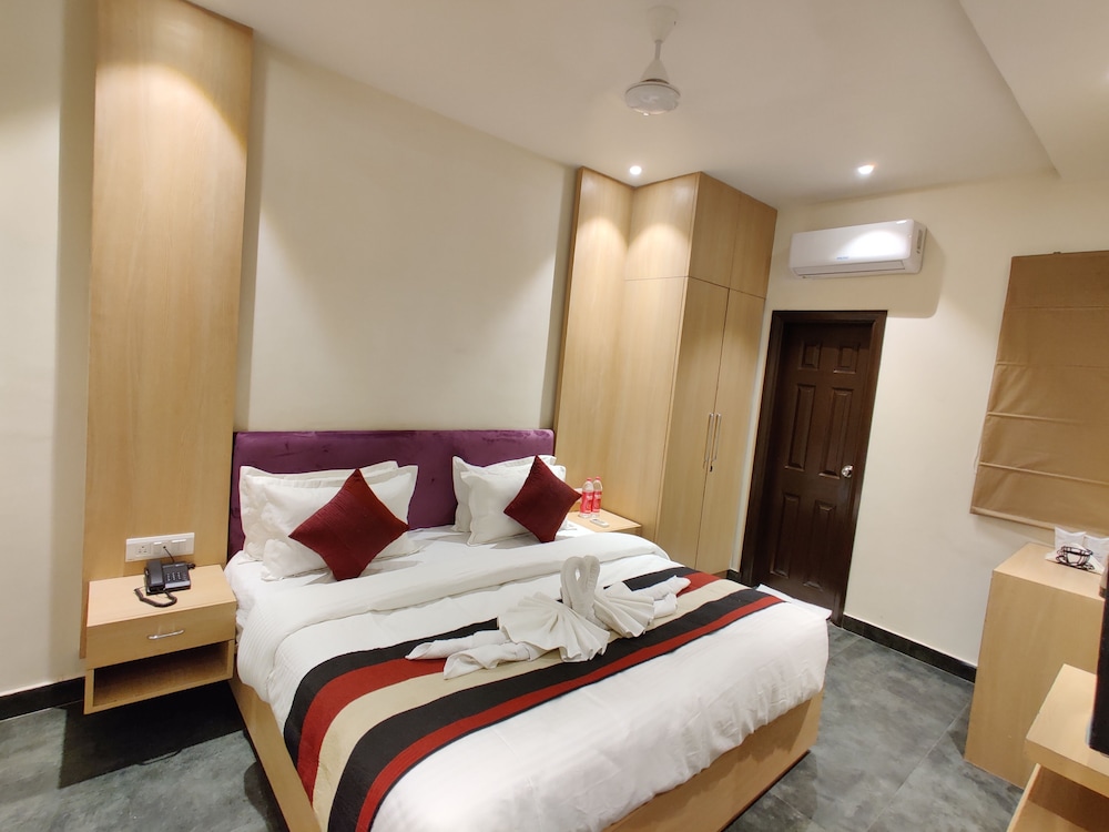 Deluxe Triple Room - Photo 2
