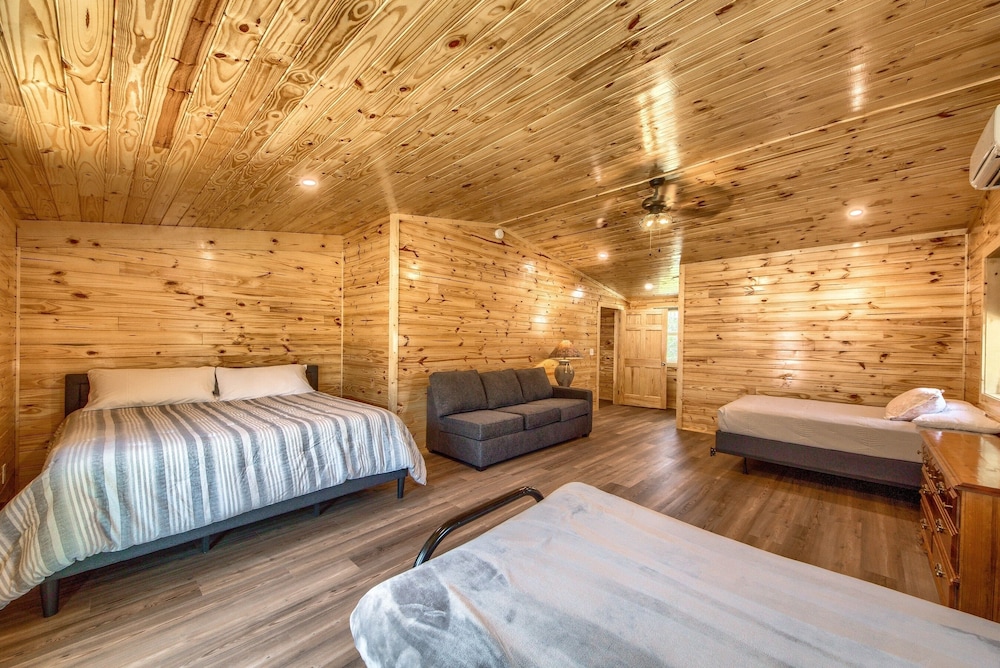 House, 1 Bedroom