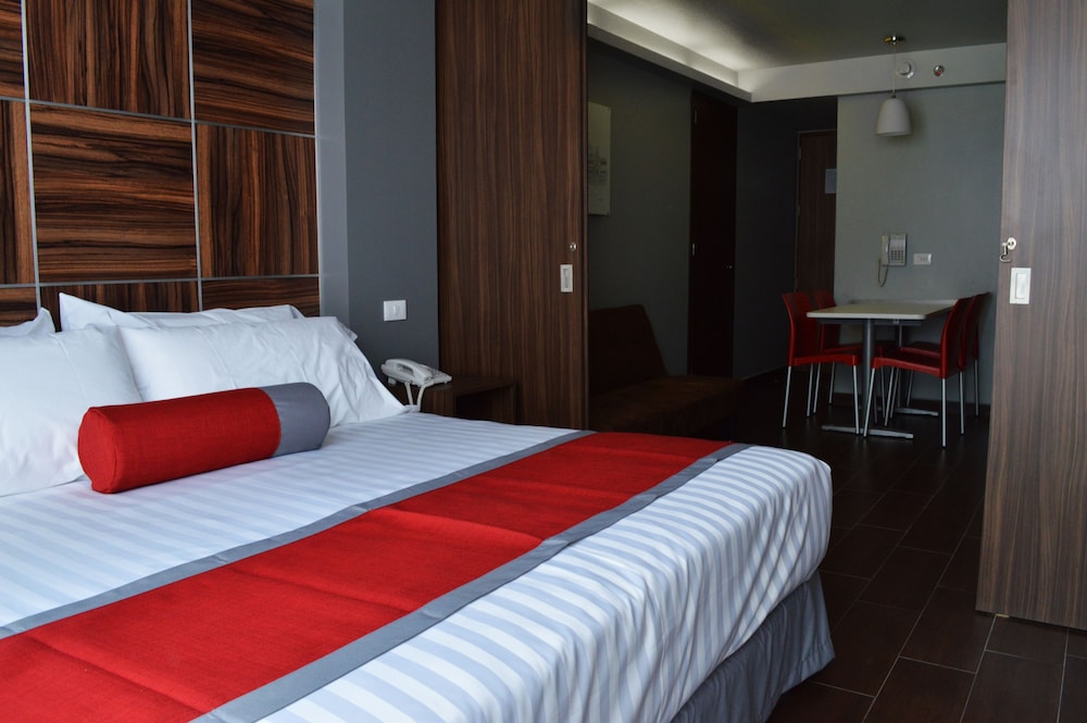 Superior Room, 1 King Bed with Sofa bed, Kitchenette photo 1