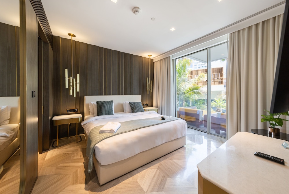 Luxury Apartment, 2 Bedrooms, Non Smoking, Resort View photo 2