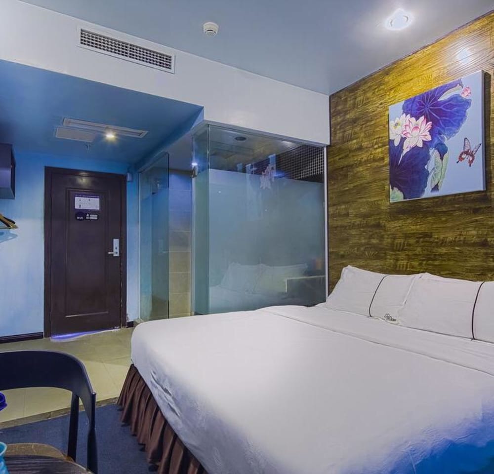 Deluxe Double Room (Mainland Chinese Citizen Only)