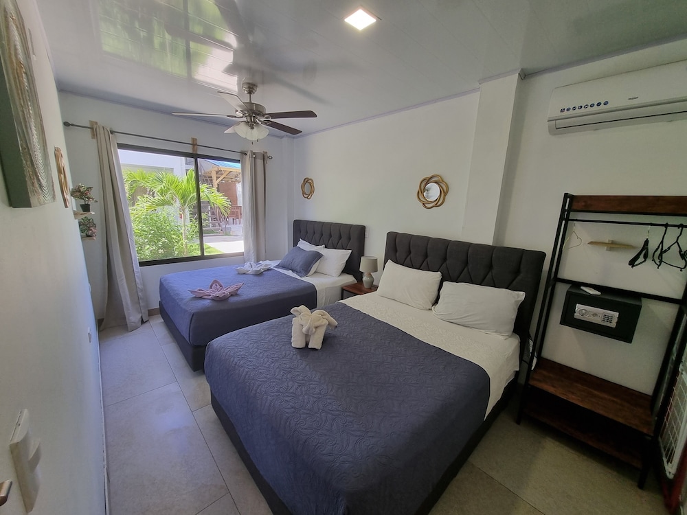 Economy Double Room, 1 Bedroom, Private Bathroom, Garden View