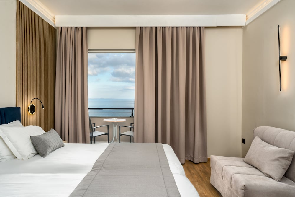 Double or Twin Room, Sea View